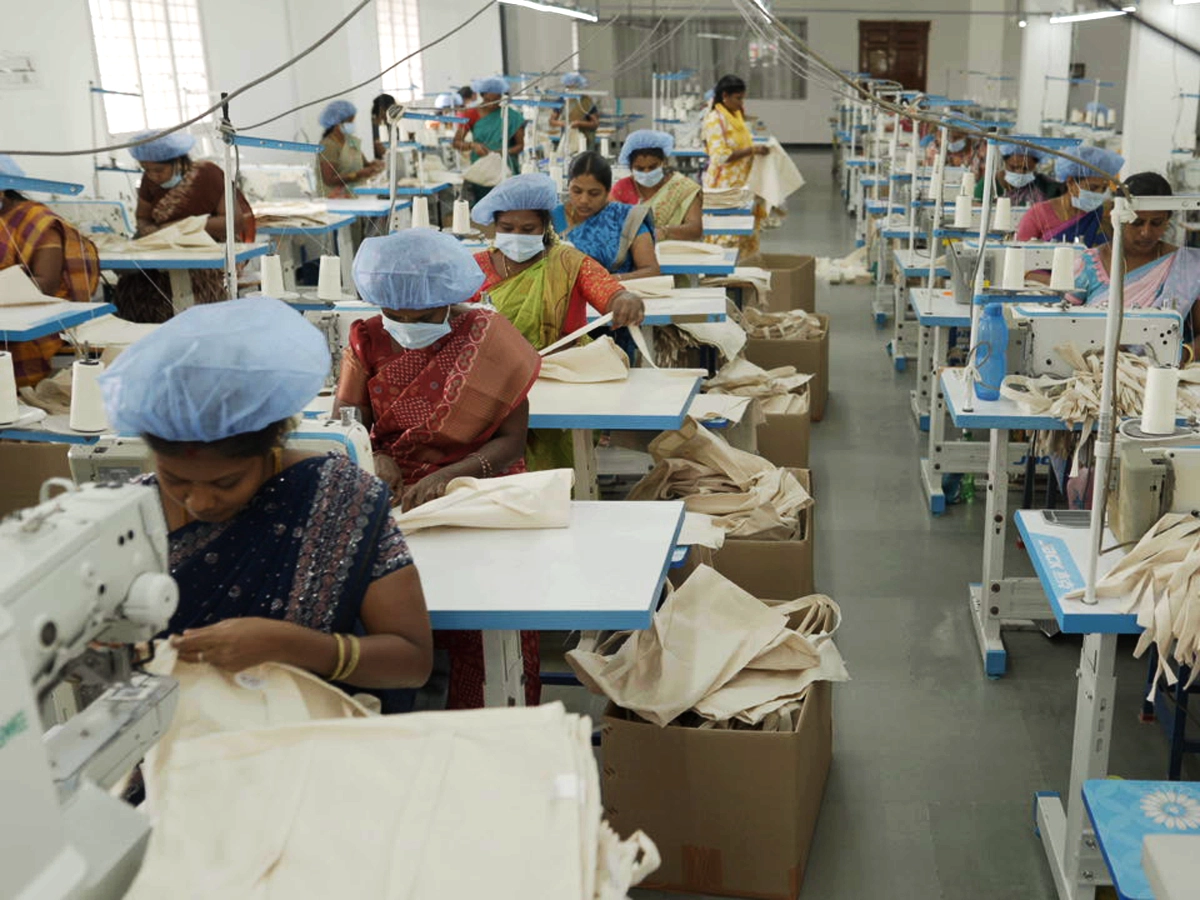 Atelier textile en Inde